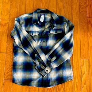 mens Patagonia shirt